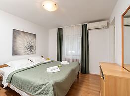 Apartment Lolo