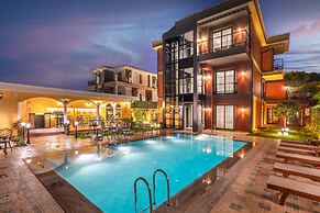 Motif Hotel