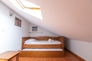 Amazing View Steps to Beach 4beds,ac,self Check-in
