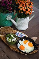 Hostel Szafarnia 10 Bed&Breakfast