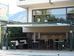 Prigipikon Suites & Lofts