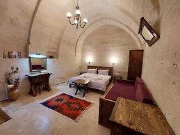 Armesos Cave Hotel