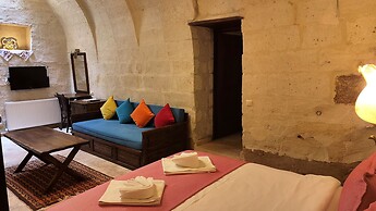 Armesos Cave Hotel
