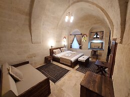 Armesos Cave Hotel