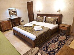 Armesos Cave Hotel