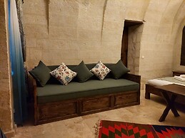 Armesos Cave Hotel