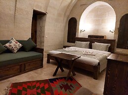Armesos Cave Hotel
