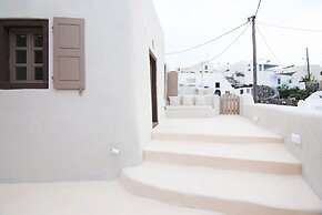White Grape Suites