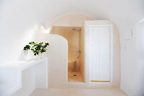 White Grape Suites