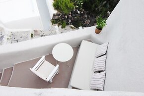 White Grape Suites