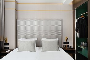 Emerald Hotel