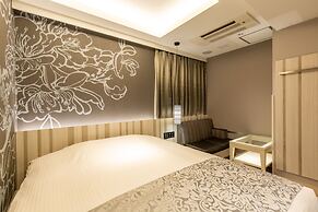 HOTEL KARUTA - Adults Only