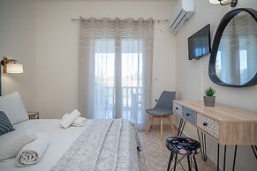 Kamara Apartments