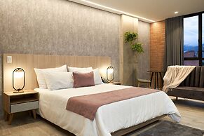Eutopiq Hotel