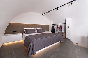 Neoma Luxury Suites