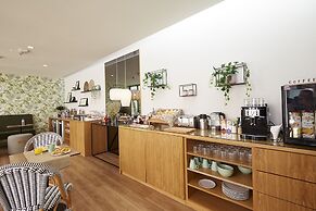 Sintra Green Chalet - Bed & Breakfast
