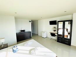 Ocean View Treasure by Lofty