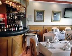 Hotel La Muralla