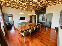 MINH CHIEN SUITE
