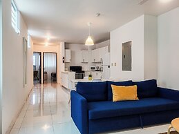 Arecibo Hotel 2105
