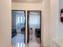 Arecibo Hotel 2105