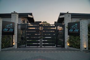 Lej & Laj Residence