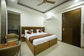 The Palms Inn