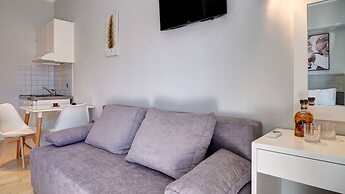 Azure Mare Studios
