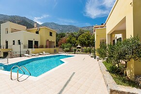 Argyro Villa
