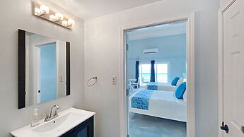 Grapetree Bay Hotel & Villas