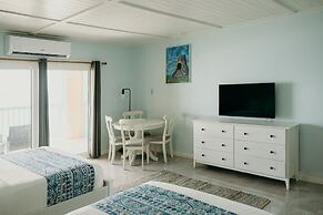 Grapetree Bay Hotel & Villas