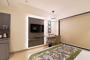 AIR by Ahuja Residences