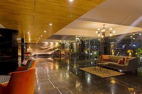 AIR by Ahuja Residences