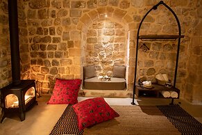 Mirsoum Hotel