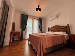 Alice Tatil Evi