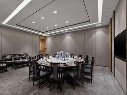 DoubleTree by Hilton Chengdu Riverside - Close to Panda Base and Cheng