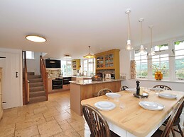 Island House