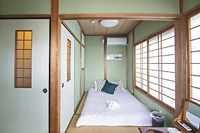 Otsuru Japanese-style  Up to 6 people