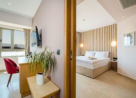M City Hotel