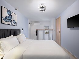 M City Hotel