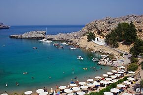 Pefkos Allure luxury Suites