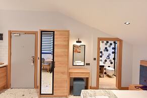 Avilia Suites
