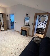 Avilia Suites