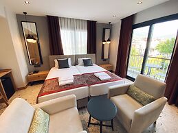 Avilia Suites