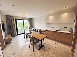 Avilia Suites