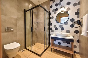 Avilia Suites