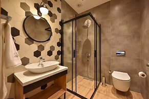 Avilia Suites