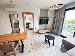 Avilia Suites