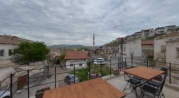 Zuwinasa House Hotel