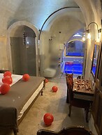 Zuwinasa House Hotel